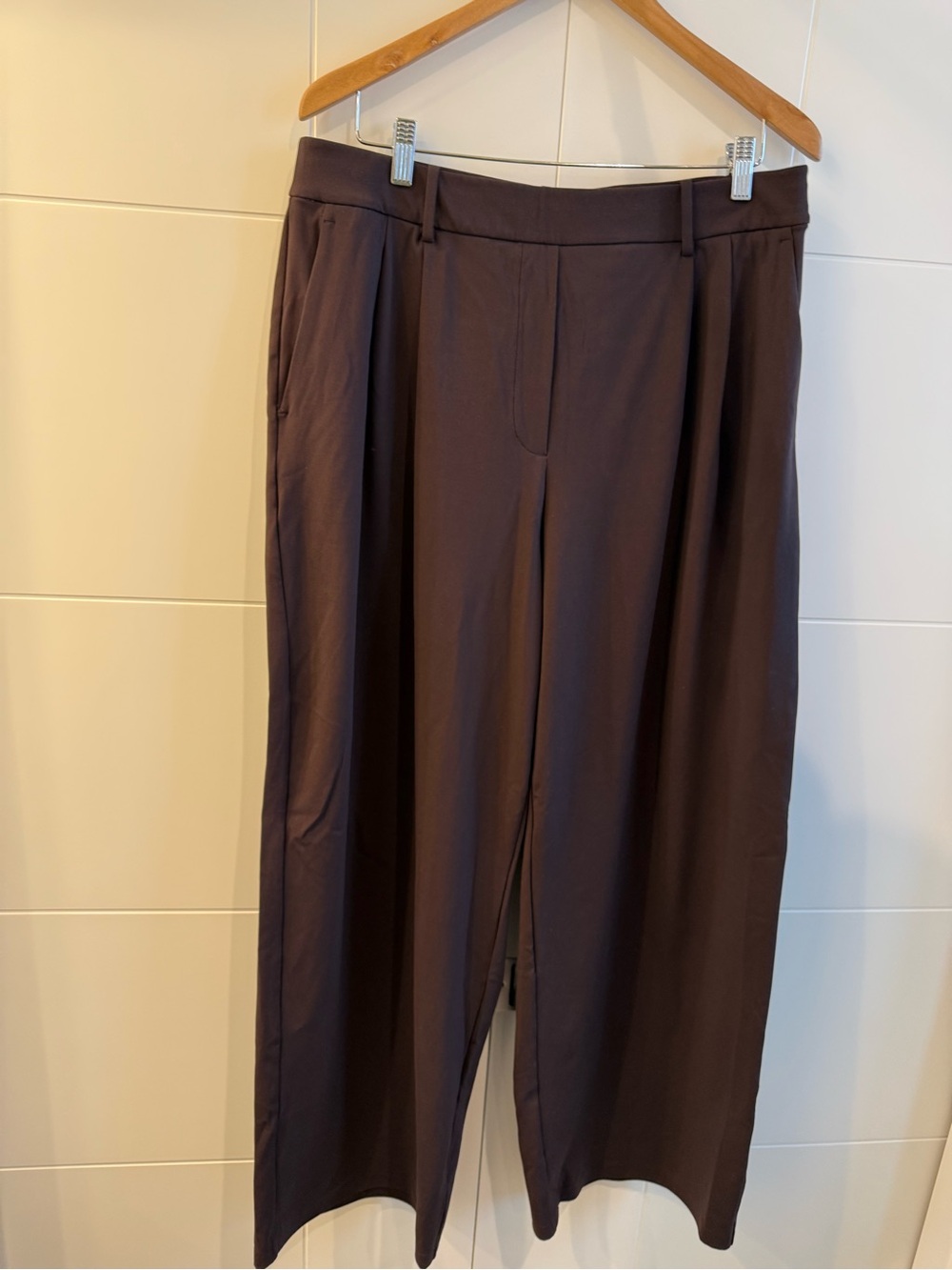 Lululemon Women’s XL Daydrift Wide Leg Pants